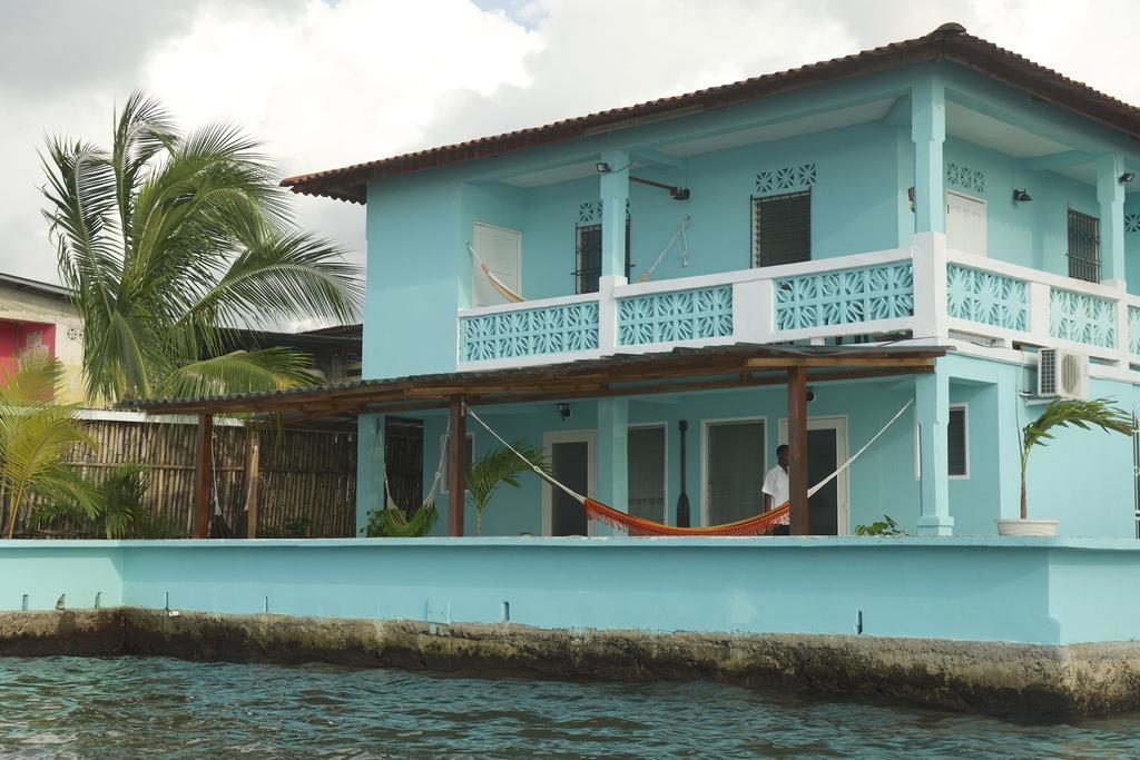 Casa Del Rayo Verde Hotelito Solidario Portobelo Exterior photo